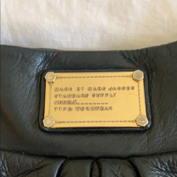 Marc by Marc Jacobs purse - Picture 2 of 4